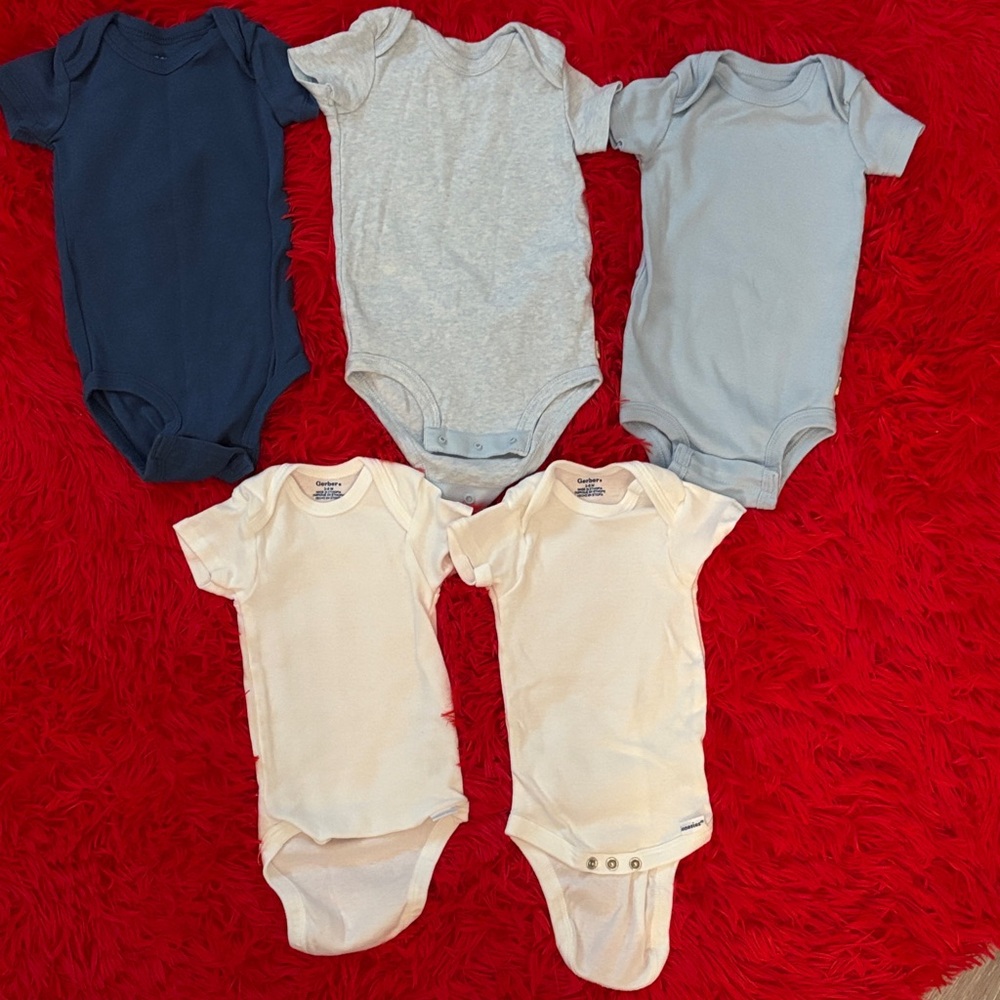 Assorted Color Kids One Pieces Set